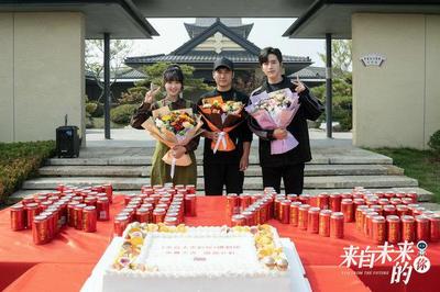 罗正季美含演绎国风科幻情感剧《来自未来的你》10月16日杀青